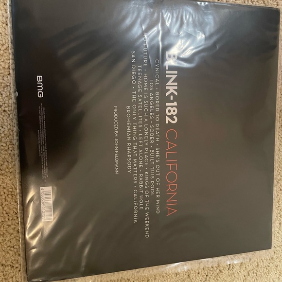 Blink 182 California Album on Vinyl Special Edition Red Splatter - Picture 4 of 4